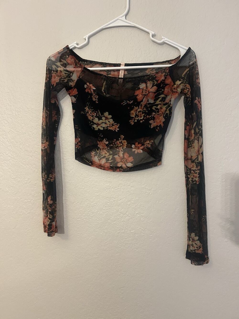 Mezzanine Womens S Black Floral Mesh Sheer Stretch Long Sleeve Crop Top